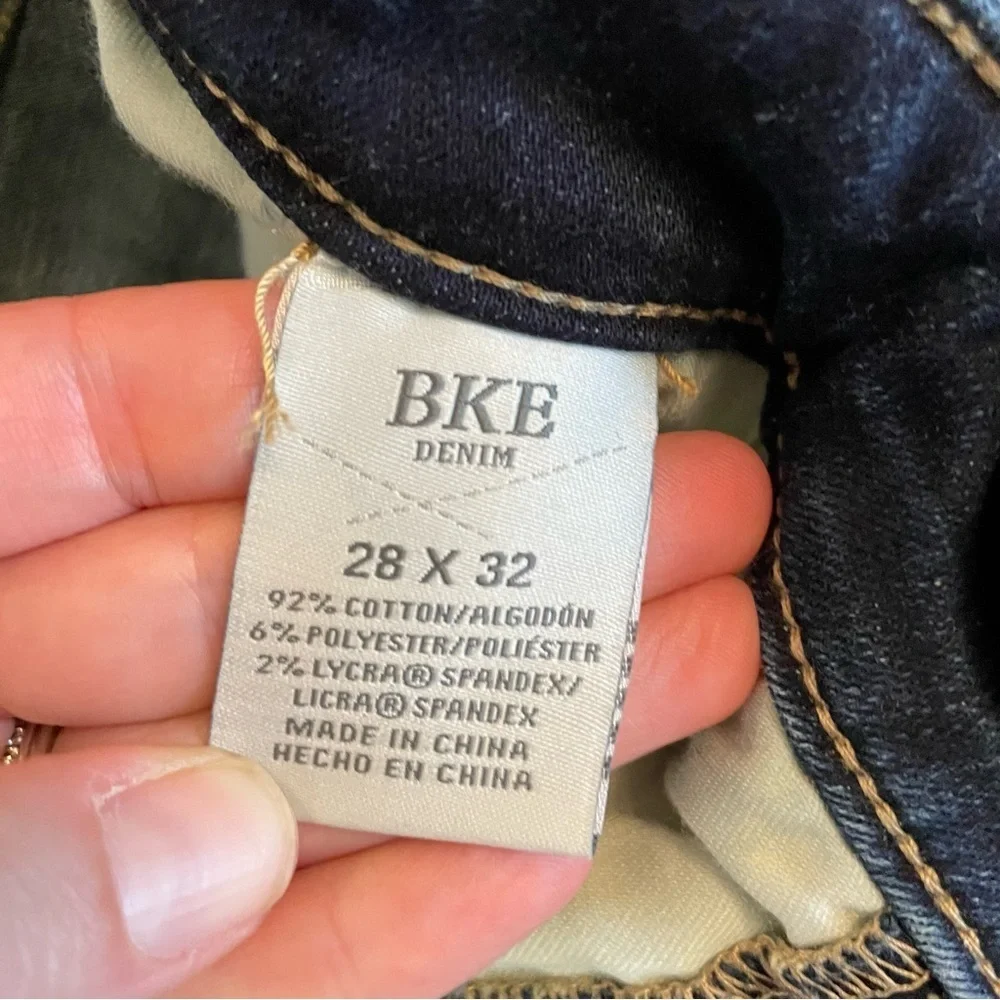 BKE Women’s Blue Payton Mid Rise Boot Cut Jeans Size 28 x 32 - Picture 5 of 15